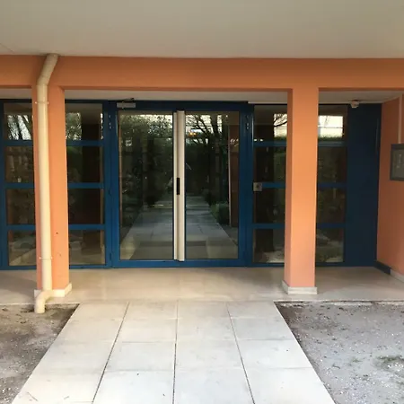 Appartement Le Garden Victoria - Canal & Cathedrale -30m2 & Garden Nancy