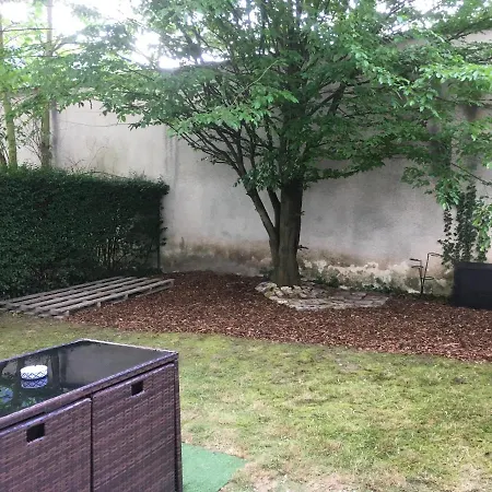 Appartement Le Garden Victoria - Canal & Cathedrale -30m2 & Garden *