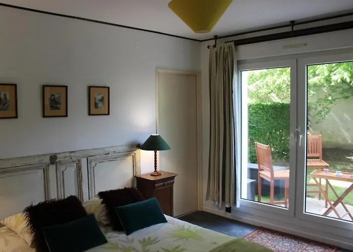 Apartment Le Garden Victoria - Canal & Cathedrale -30m2 & Garden Nancy